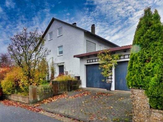 Mehrfamilienhaus zum Kauf 299.000 € 6 Zimmer 174 m² 773 m² Grundstück Parkstein 92711