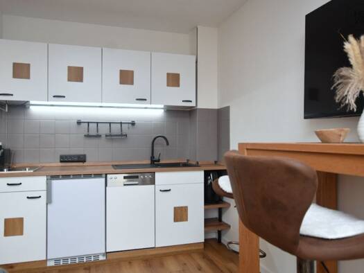 Wohnung zur Miete Wohnen auf Zeit 750 € 1 Zimmer 25 m² frei ab 01.03.2026 Friedrichshafen 88045