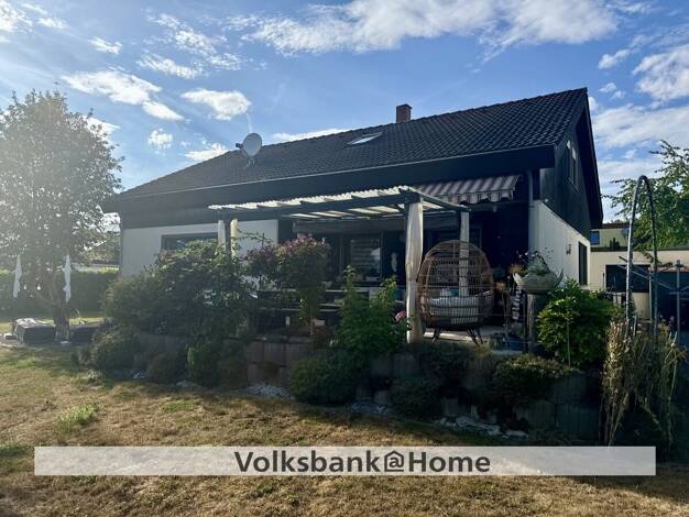 Haus zum Kauf 650.000 € 7 Zimmer 157 m² 717 m² Grundstück Gültstein Herrenberg 71083