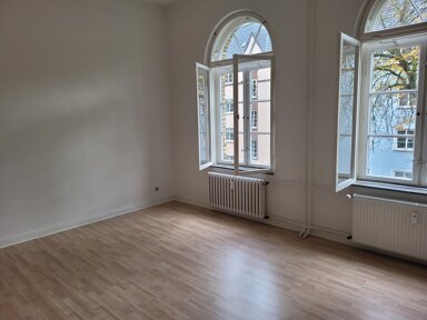 Wohnung zur Miete 885 € 3 Zimmer 118 m² 2. Geschoss frei ab sofort Junkerhohlweg 17 Neustadt - Nord Flensburg 24939