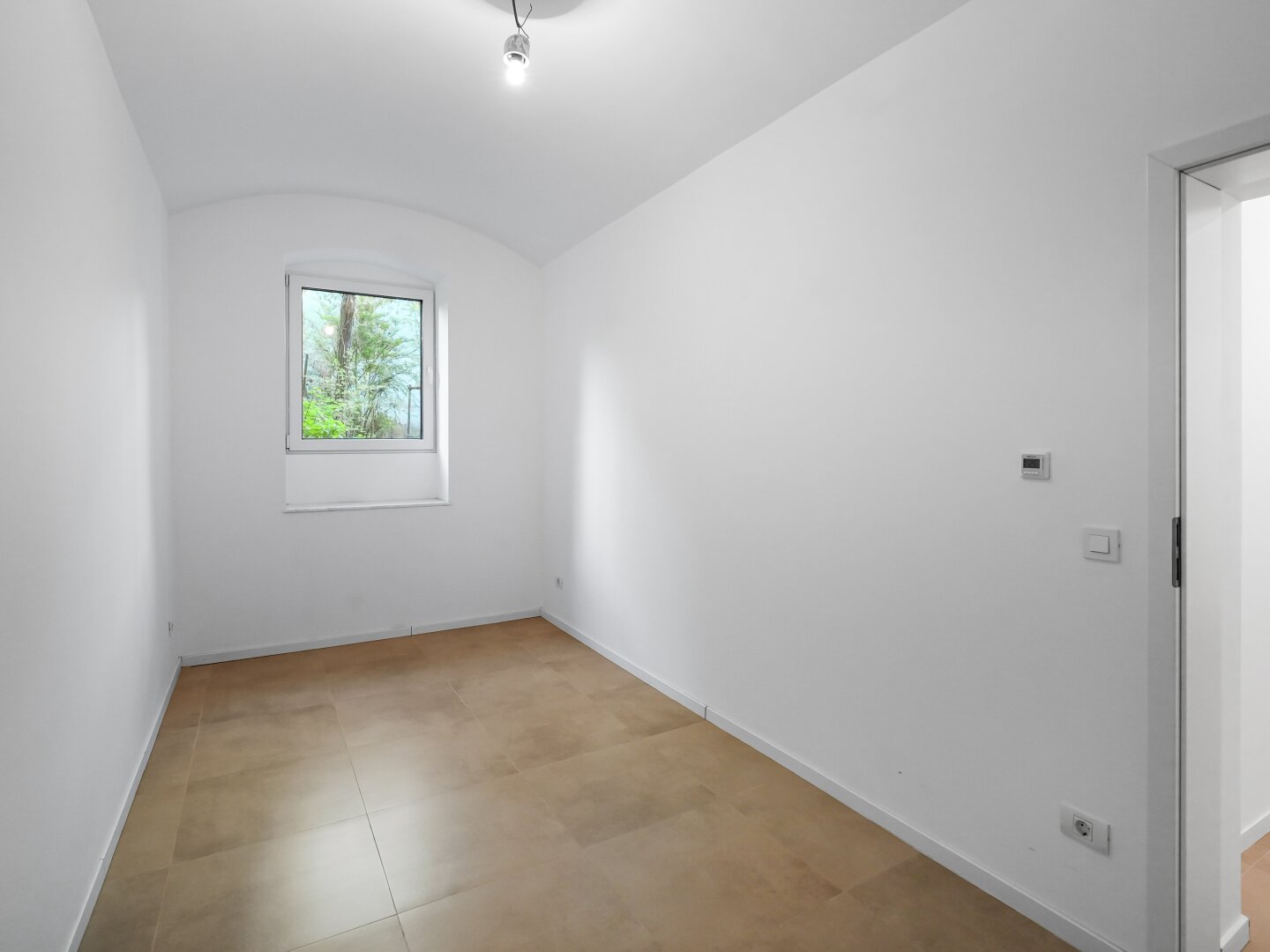 Wohnung zur Miete 419 € 2 Zimmer 28,6 m²<br/>Wohnfläche Sankt Leonhard Graz 8010