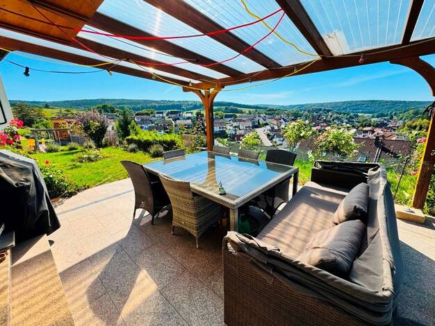Einfamilienhaus zum Kauf 549.000 € 7 Zimmer 210 m² 727 m² Grundstück Hausen 63840
