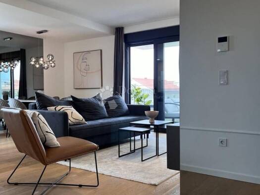 Wohnung zur Miete 1.400 € 3 Zimmer 68 m² 1. Geschoss Zadar
