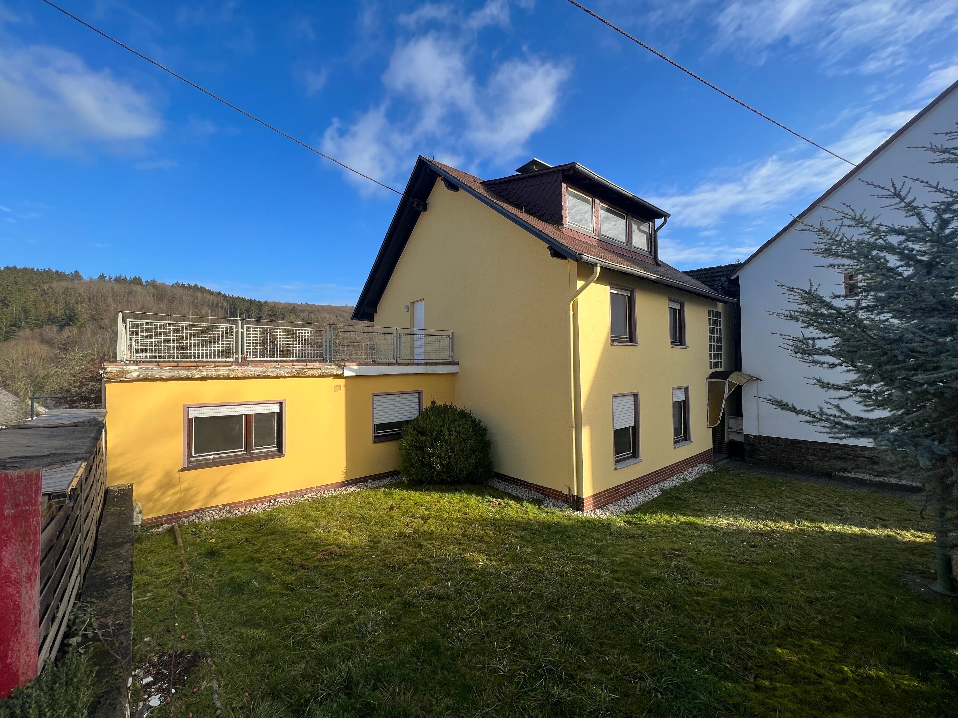 Einfamilienhaus zum Kauf 98.500 € 6 Zimmer 150 m²<br/>Wohnfläche 702 m²<br/>Grundstück Oberehe Oberehe 54578