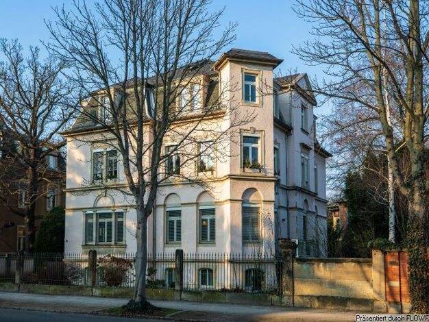 Villa zum Kauf 1.200.000 € 16 Zimmer 485 m² 860 m² Grundstück Strehlen Dresden 01219