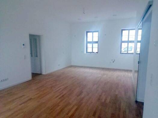 Studio zur Miete 920 € 3 Zimmer 87,9 m² 1. Geschoss Dr.-Külz-Str. 3 Nordhausen 99734