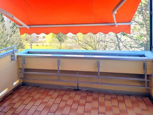 Wohnung zum Kauf 439.000 € 3 Zimmer 81,1 m² 8. Geschoss frei ab sofort Kurfürstenstraße 12 Neugermering Germering 82110