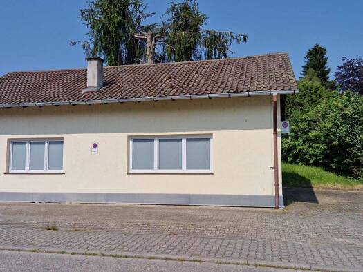 Werkstatt zur Miete 750 € 76 m² Lagerfläche Würm Pforzheim 75181