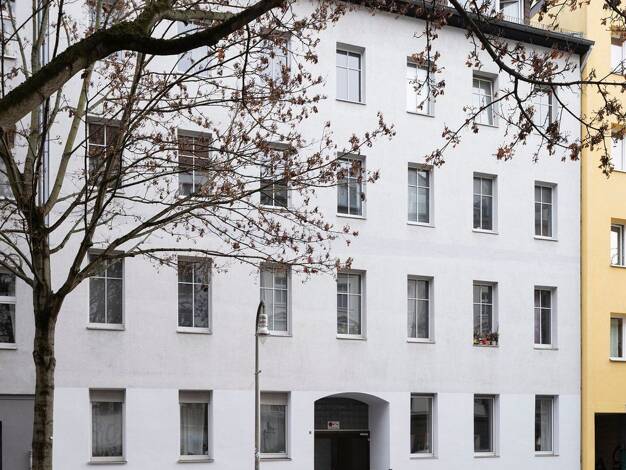 Wohnung zum Kauf 332.000 € 3 Zimmer 73,4 m² 3. Geschoss Lausitzer Straße 45 Kreuzberg Friedrichshain-Kreuzberg 10999
