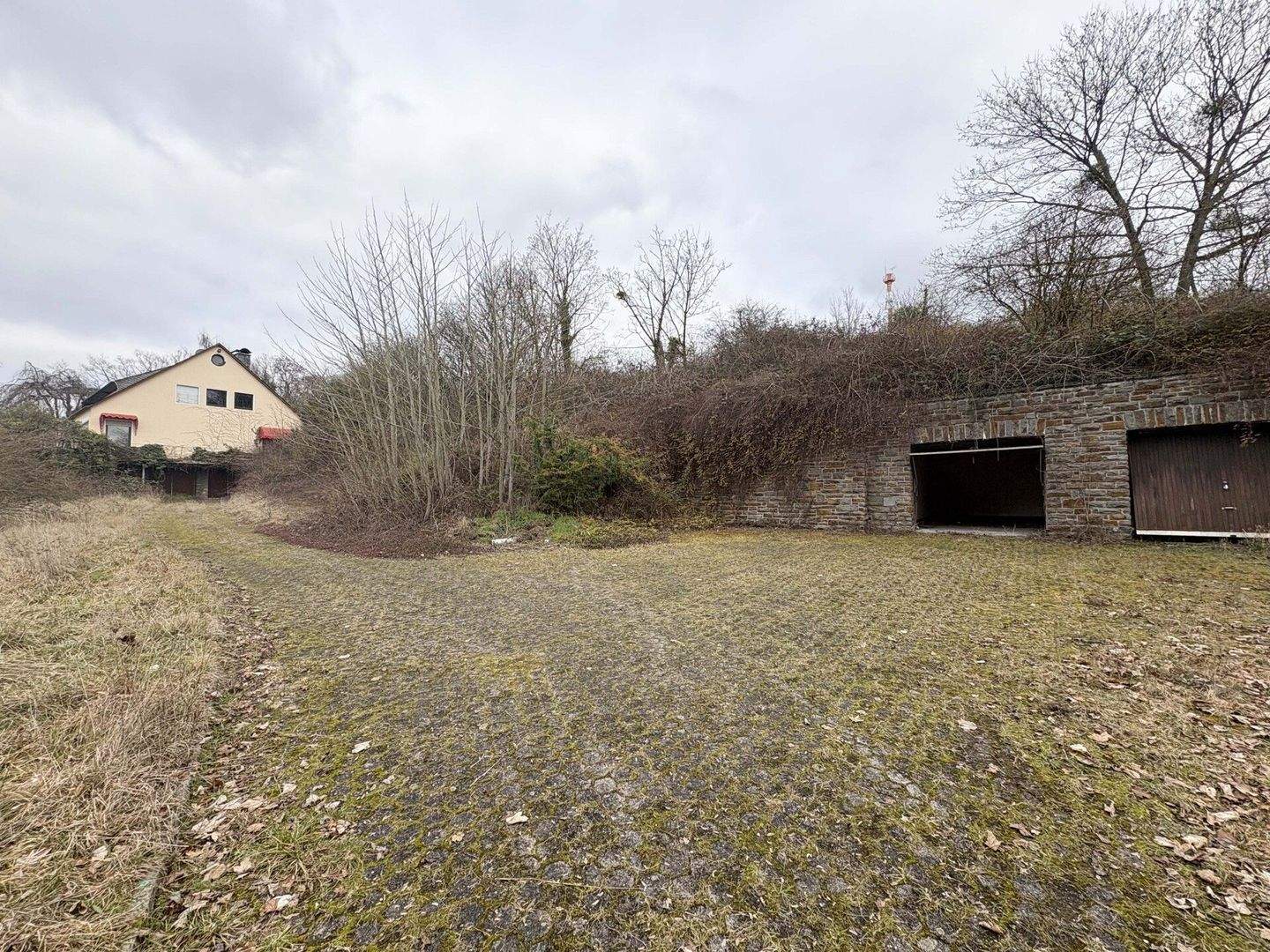 Immobilie in Bendorf - Außergewöhnliches, exklusives Anwesen in herausragender Aussichtslage von Bendorf! - Bild 4