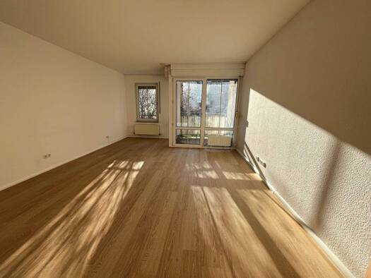 Wohnung zur Miete 292 € 2 Zimmer 58,2 m² EG Straße der Nationen 94 Zentrum Chemnitz 09111