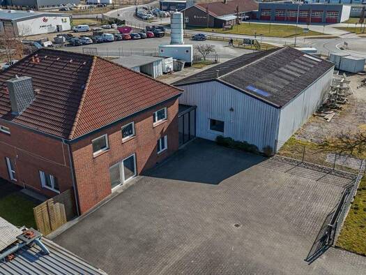 Sonstiges zur Miete 8 Zimmer 2.539 m² Grundstück Sande 26452