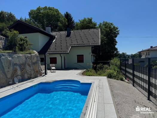 Haus zum Kauf 380.000 € 1.099 m² Grundstück Pfaffstätt 5223