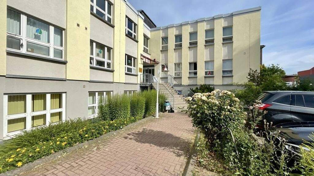 Bürogebäude zur Miete 860 € Kindleber Straße 99 Gotha 99867