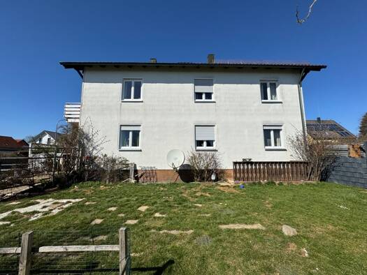 Mehrfamilienhaus zum Kauf 189.000 € 6 Zimmer 171 m² 1.071 m² Grundstück Pleußen Mitterteich / Pleußen 95666