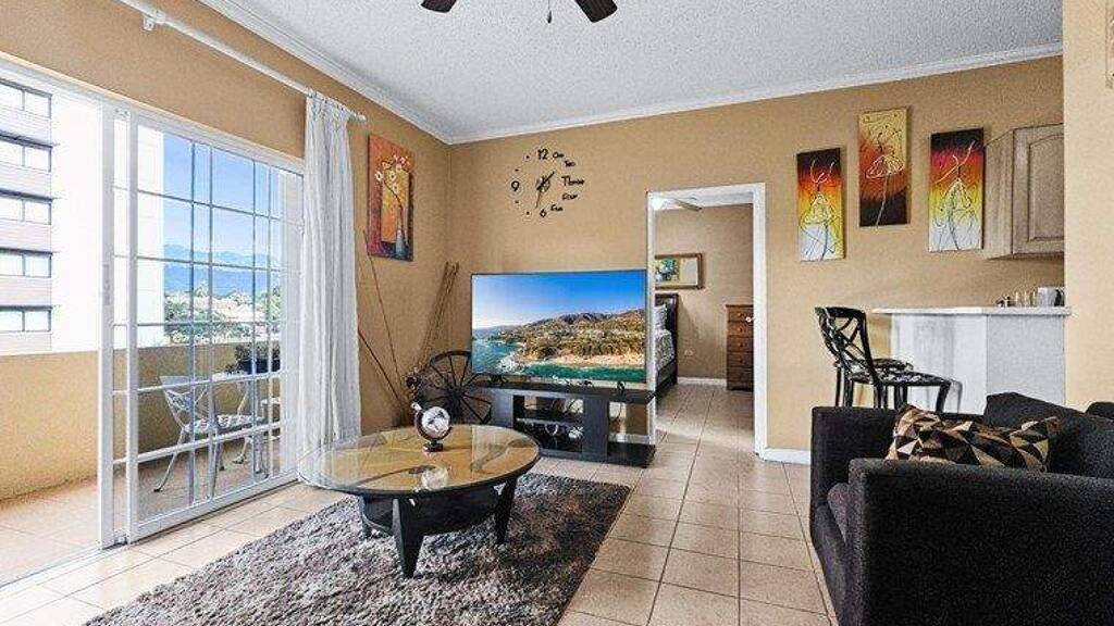 Haus zum Kauf 40.000.000 € 92 m² 92 m² Grundstück Kingston