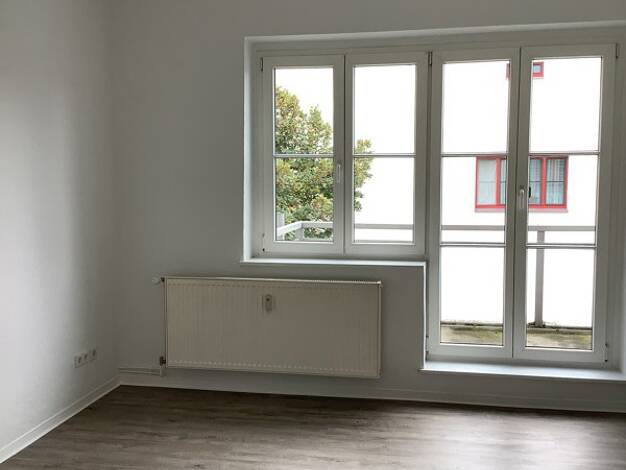 Wohnung zur Miete 317 € 2 Zimmer 47,3 m² 2. Geschoss frei ab 02.09.2026 Cracauer Straße 50 Brückfeld Cracau 39114
