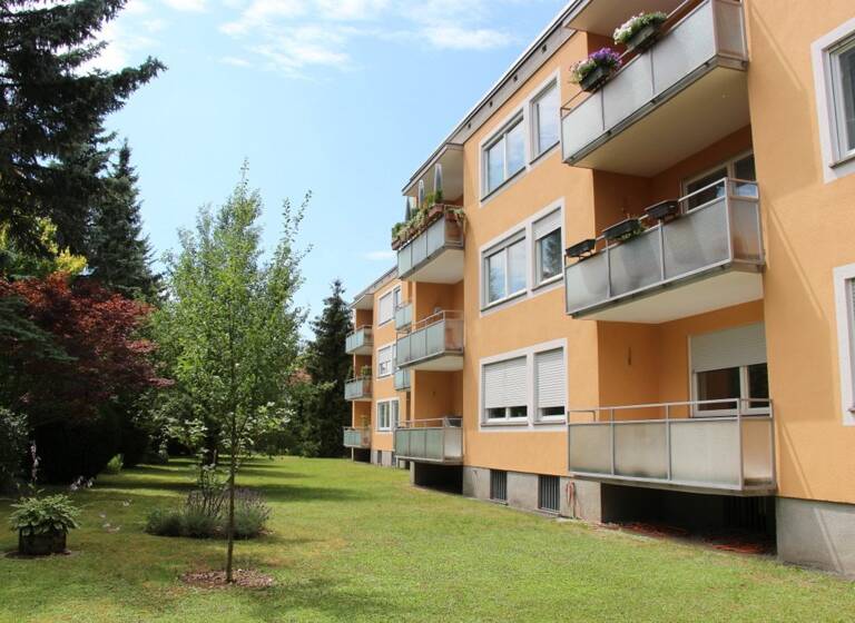 Wohnung zur Miete 1.530 € 3 Zimmer 95 m²<br/>Wohnfläche EG<br/>Geschoss 01.05.2025<br/>Verfügbarkeit Ottobrunn 85521