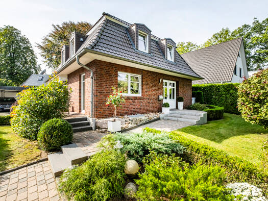 Einfamilienhaus zum Kauf 1.145.000 € 4 Zimmer 140,9 m² 688 m² Grundstück Duvenstedt Wandsbek 22397