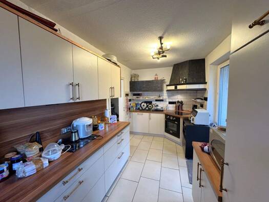 Einfamilienhaus zum Kauf 256.000 € 4 Zimmer 105 m² 766 m² Grundstück Neundorf Sugenheim 91484