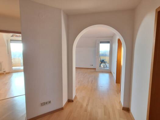 Wohnung zur Miete 970 € 3 Zimmer 74 m² Geschoss 3/3 Hügelheim Müllheim 79379