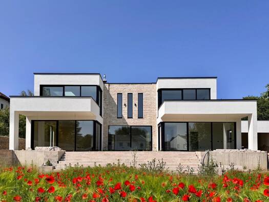 Villa zum Kauf - Erstbezug 1.790.000 € 6 Zimmer 351,6 m² 1.601 m² Grundstück Pfettrach Altdorf 84032