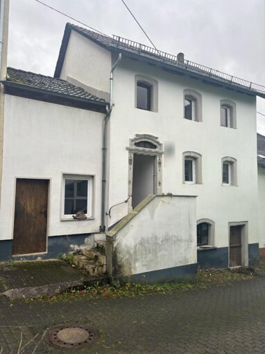 Reihenmittelhaus zum Kauf 55.000 € 4 Zimmer 60 m² 197 m² Grundstück Eisenschmitt 54533