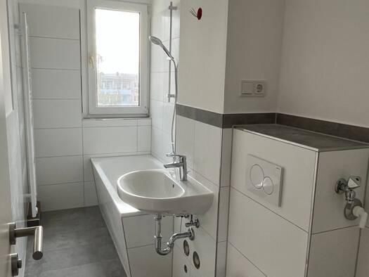 Wohnung zur Miete 281 € 3 Zimmer 58,1 m² 5. Geschoss frei ab 01.11.2026 Erich-Weinert-Straße 12 Bautzen Bautzen 02625