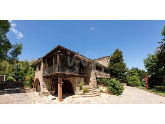Bauernhaus zum Kauf 1.700.000 € 11 Zimmer 696 m² 41.143 m² Grundstück la Cellera de Ter 17165