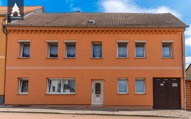 Reihenmittelhaus zum Kauf 89.000 € 5 Zimmer 135 m² 150 m² Grundstück Elisabethstraße 3 Aschersleben Aschersleben 06449