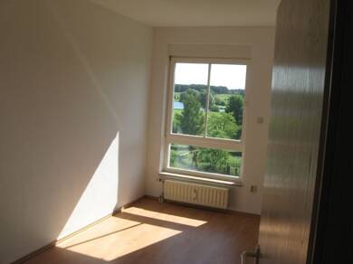 Terrassenwohnung zum Kauf 215.000 € 3 Zimmer 83 m² Dachgeschoss, 3. Geschoss frei ab sofort Bergstraße 12 Motzen Mittenwalde 15749