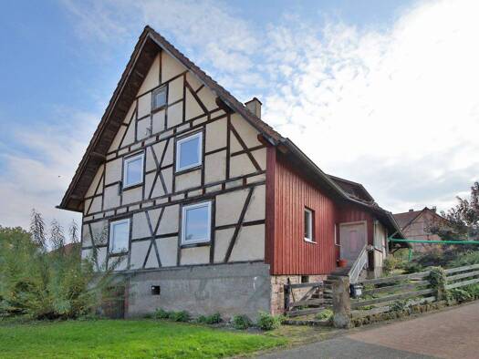 Einfamilienhaus zum Kauf 449.000 € 7 Zimmer 211,4 m² 692 m² Grundstück Conweiler Straubenhardt / Conweiler 75334