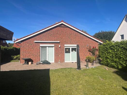 Bungalow zur Miete 1.650 € 4 Zimmer 122 m² 585 m² Grundstück frei ab 01.01.2027 Eckernförde 24340