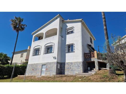 Chalet zum Kauf 850.000 € 4 Zimmer 200 m² 680 m² Grundstück Mijas 29649