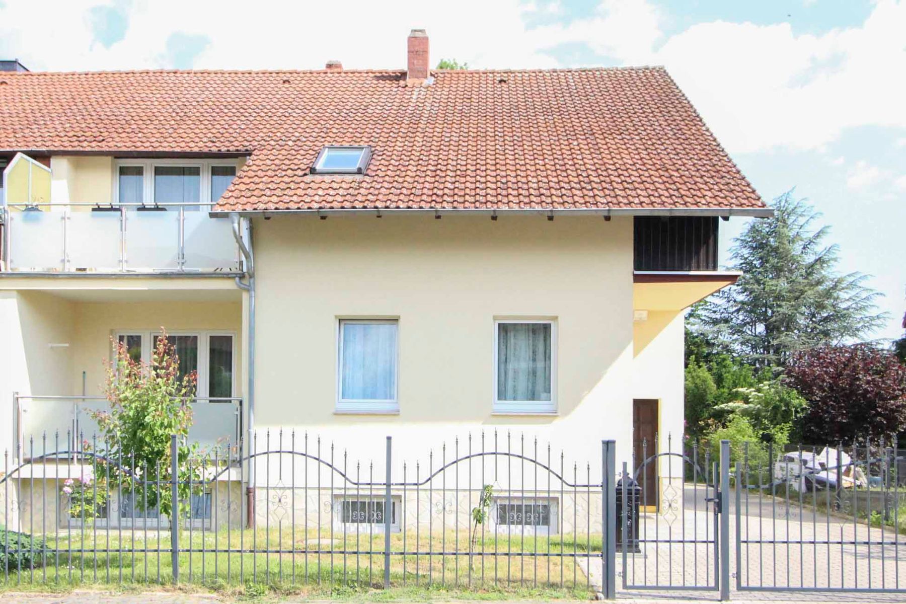 Doppelhaushälfte zum Kauf 449.000 € 8 Zimmer 179,2 m²<br/>Wohnfläche 1.083,2 m²<br/>Grundstück Bad Nenndorf Bad Nenndorf 31542