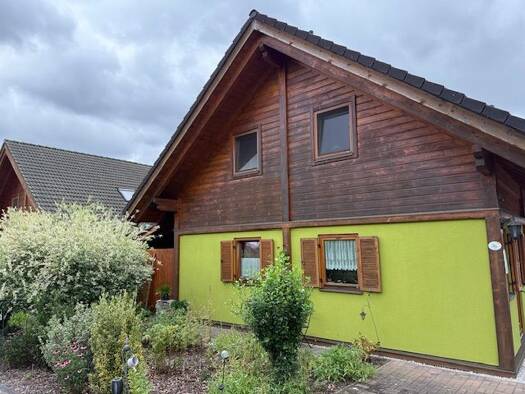 Einfamilienhaus zum Kauf provisionsfrei 385.000 € 4 Zimmer 104 m² 408 m² Grundstück Beethovenstraße 31b Weinböhla 01689