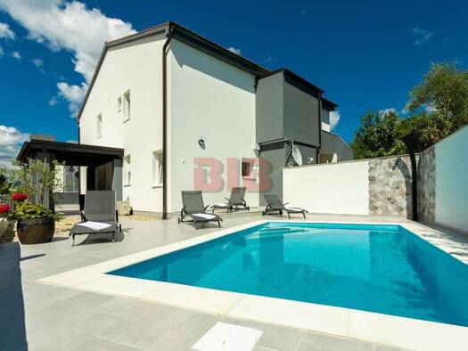 Einfamilienhaus zum Kauf 1.150.000 € 5 Zimmer 220 m² Dobrinj 51514