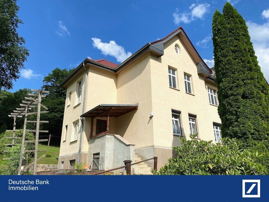 Mehrfamilienhaus zum Kauf 149.000 € 5 Zimmer 170 m²<br/>Wohnfläche 1.341 m²<br/>Grundstück Stadtlengsfeld Dermbach 36466