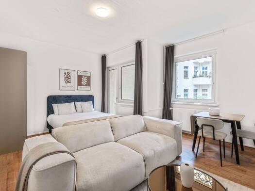 Wohnung zur Miete 1.134 € 1 Zimmer 40 m² 1. Geschoss Neuchateller Straße 24 Lichterfelde Steglitz-Zehlendorf 12203