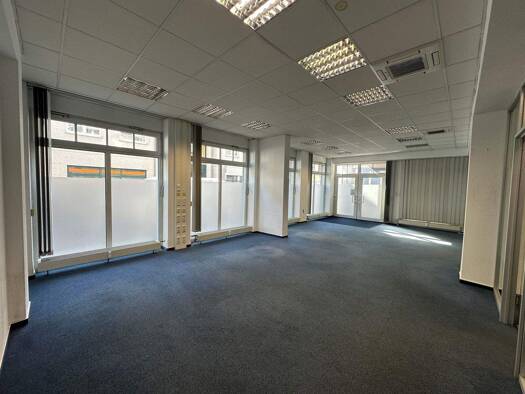 Bürofläche zur Miete provisionsfrei 7,95 € 5 Zimmer 220 m² Bürofläche Kaiserstraße 70 Rastatt 76437