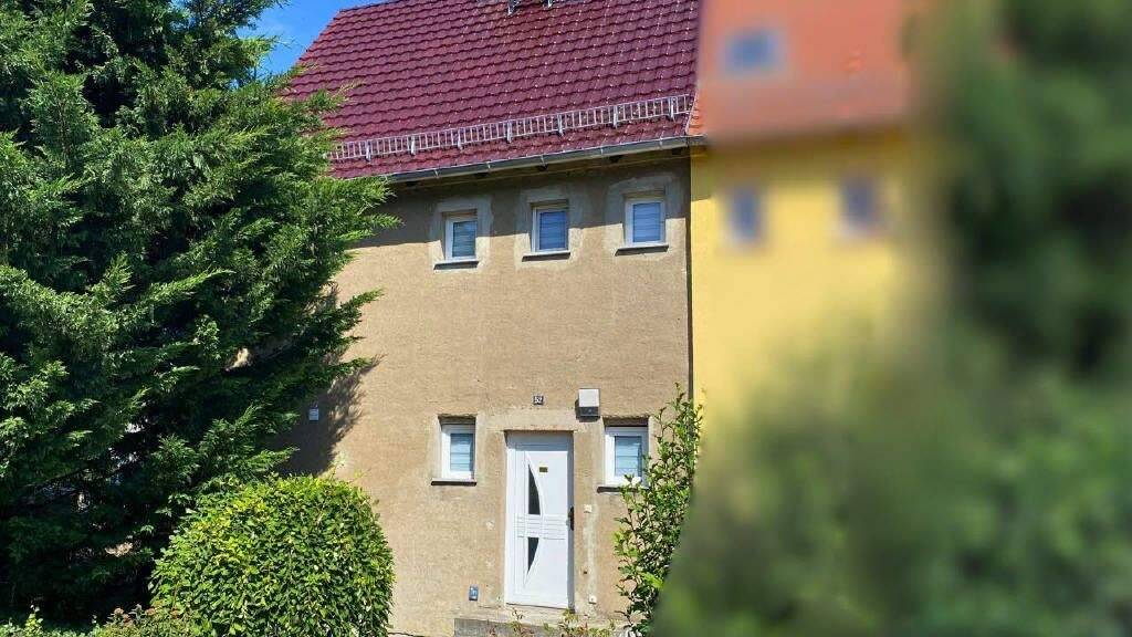 Reihenendhaus zum Kauf 139.000 € 5 Zimmer 128 m² 2.765 m² Grundstück Merzdorf Riesa 01591