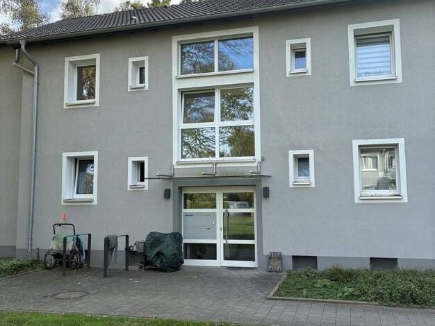 Wohnung zur Miete 646 € 3,5 Zimmer 61,2 m² 1. Geschoss frei ab 01.11.2026 Stettiner Straße 46 Gartenstadt Krefeld 47829