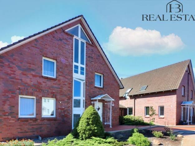 Mehrfamilienhaus zum Kauf 1.100.000 € 11 Zimmer 390 m² 1.305 m² Grundstück Cracau Magdeburg 39114