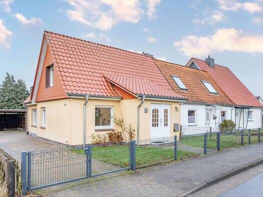 Reihenendhaus zum Kauf 395.000 € 5 Zimmer 107 m² 940 m² Grundstück Winsen Winsen (Luhe) 21423