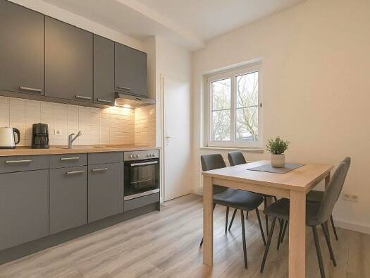 Wohnung zur Miete 649 € 2 Zimmer 62,7 m² frei ab sofort Hahler Str. 49a Innenstadt Minden 32427