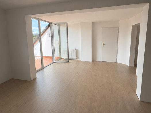 Wohnung zur Miete 900 € 3 Zimmer 84 m² Geschoss 2/3 frei ab sofort Hostenbach Wadgassen 66787