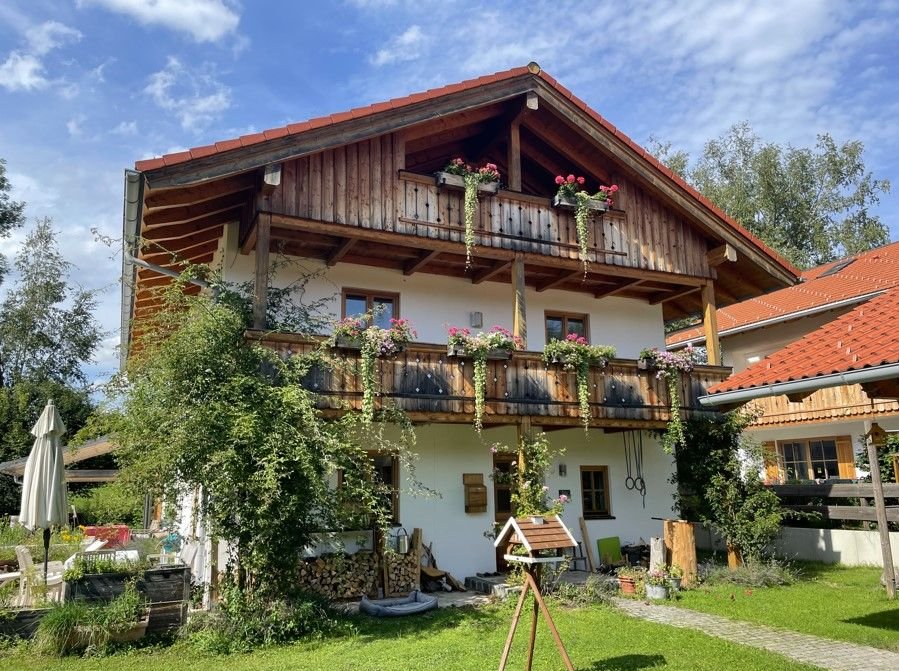 Einfamilienhaus zum Kauf 1.575.000 € 7 Zimmer 219,9 m²<br/>Wohnfläche 702 m²<br/>Grundstück Greiling 83677