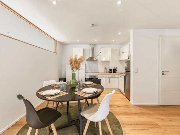 WG-Zimmer zur Miete auf Zeit 3.000 € 118 m² 2. Geschoss frei ab sofort Moltkestraße 54 Heilbronn Heilbronn 74076