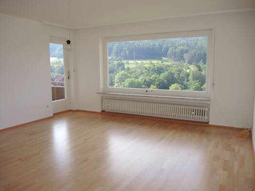 Wohnung zur Miete 700 € 4 Zimmer 104 m² Geschoss 1/3 frei ab 15.08.2026 Römershag Bad Brückenau 97769
