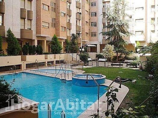 Wohnung zum Kauf 430.000 € 2 Zimmer 76 m² 1. Geschoss Camilo José Cela Seville 41018